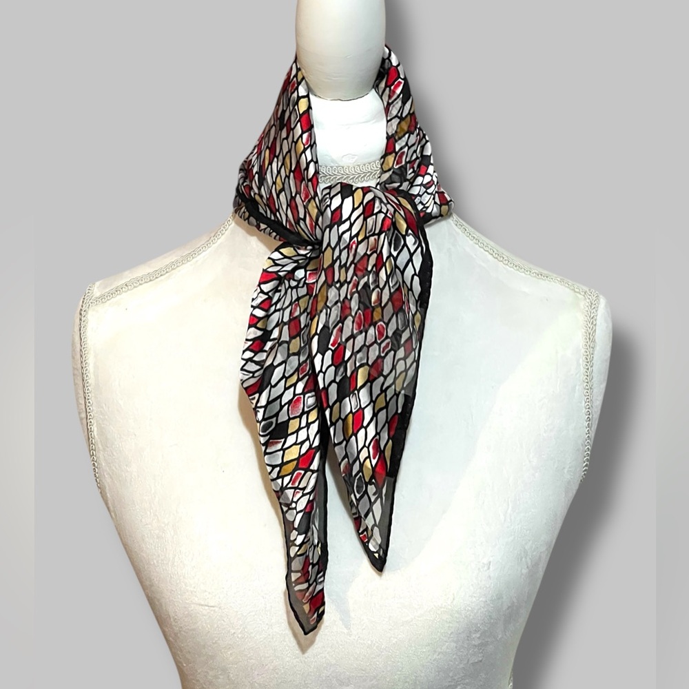 Elegant Multicolor Scarf